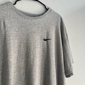 90’s Nike embroidered shirt